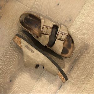 Birkenstock’s 39